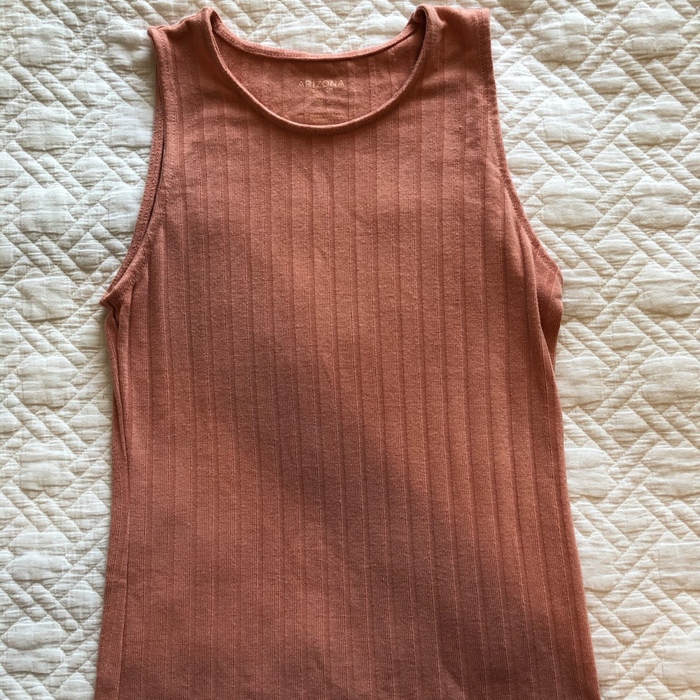 Arizona top